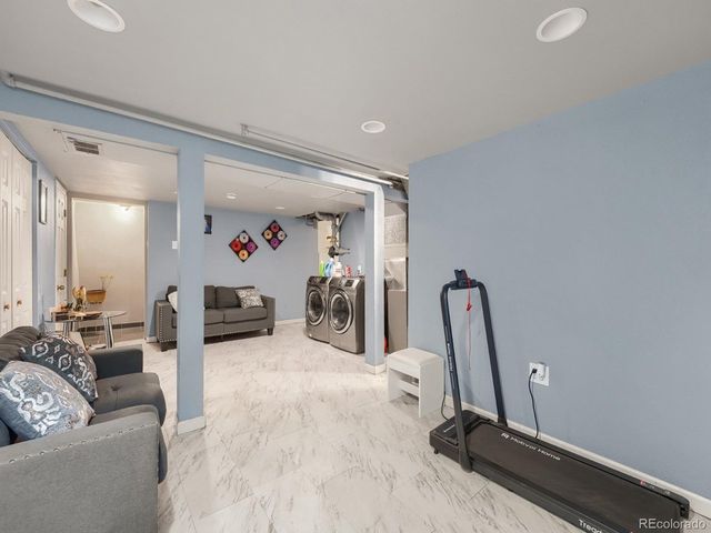 4960 W Oregon Pl, Denver, CO 80219
