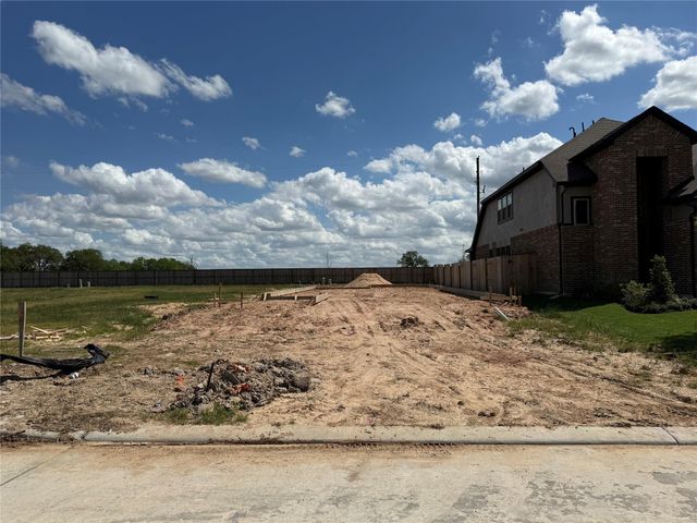 114 Mercury Sky Road, Richmond, TX 77406