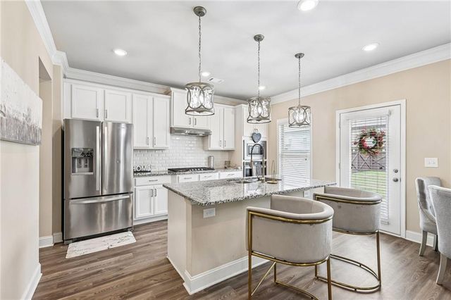 158 Mitchem Creek Drive, Loganville, GA 30052