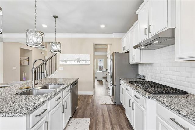 158 Mitchem Creek Drive, Loganville, GA 30052