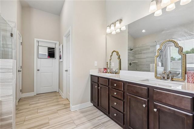 158 Mitchem Creek Drive, Loganville, GA 30052