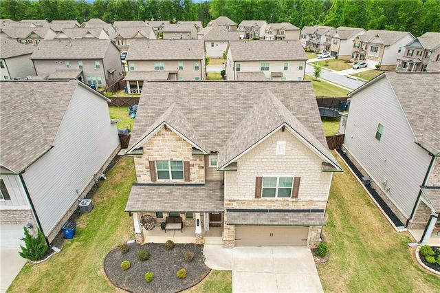 158 Mitchem Creek Drive, Loganville, GA 30052