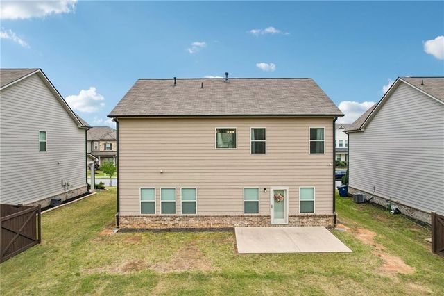 158 Mitchem Creek Drive, Loganville, GA 30052
