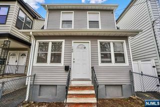 160 Vermont Avenue, Newark, NJ 07106