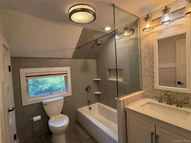 19 Nursery Road, Melville, NY 11747