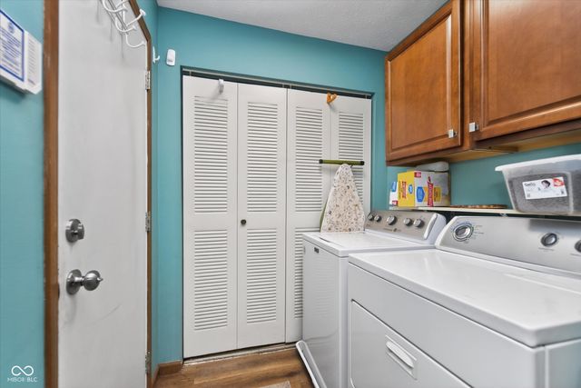 13270 Summerwood Lane, Fishers, IN 46038