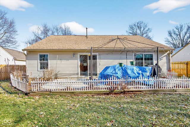 13270 Summerwood Lane, Fishers, IN 46038