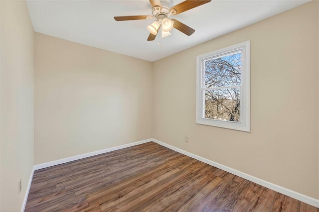 314 Fort Couch Rd, Upper St Clair, PA 15241