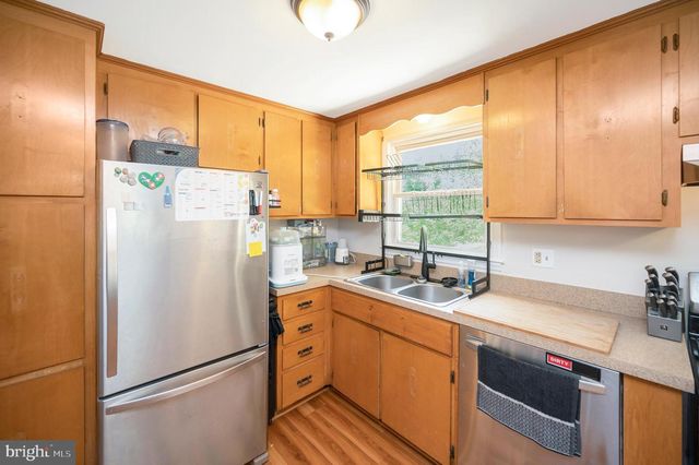 16085 RIDGE RD, King George, VA 22485
