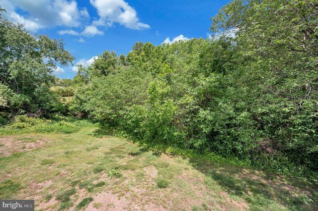 16085 RIDGE RD, King George, VA 22485