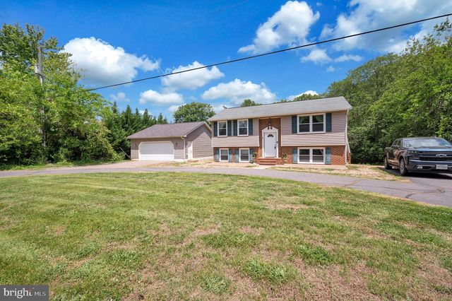 16085 RIDGE RD, King George, VA 22485