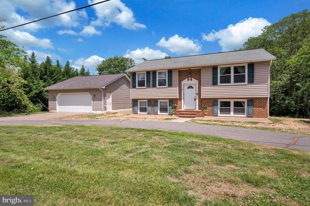 16085 RIDGE RD, King George, VA 22485
