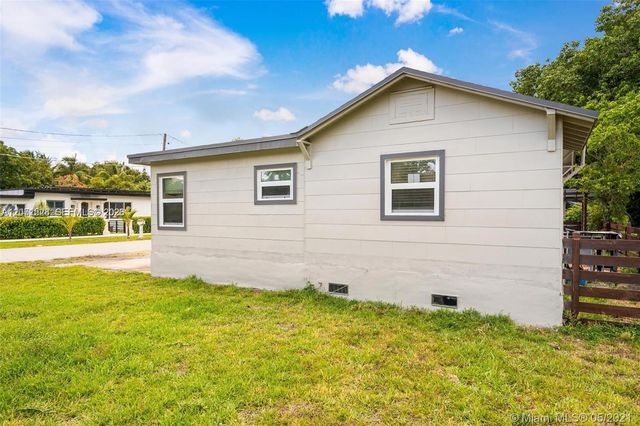 440 NW 93rd Street 440, Miami, FL 33150
