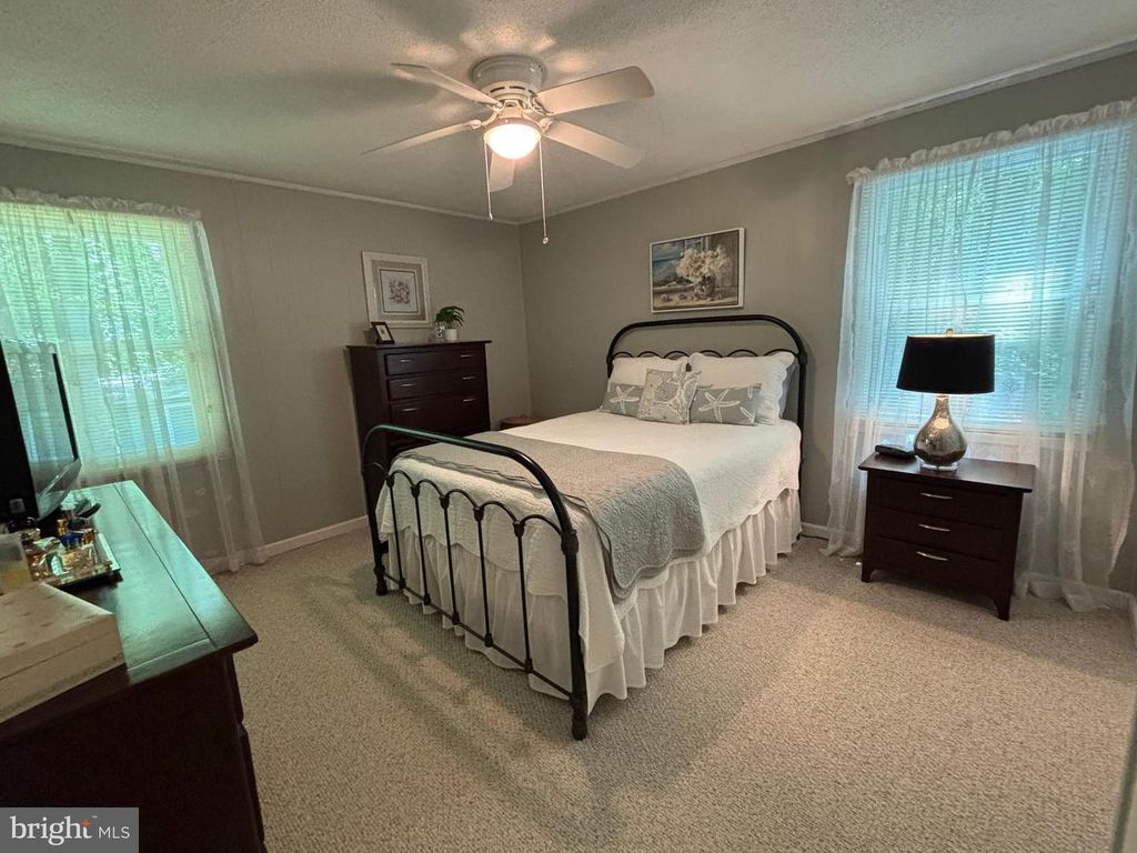 Image 19 of property listing at 126 CAMELOT CIR, Ocean Pines, MD 21811