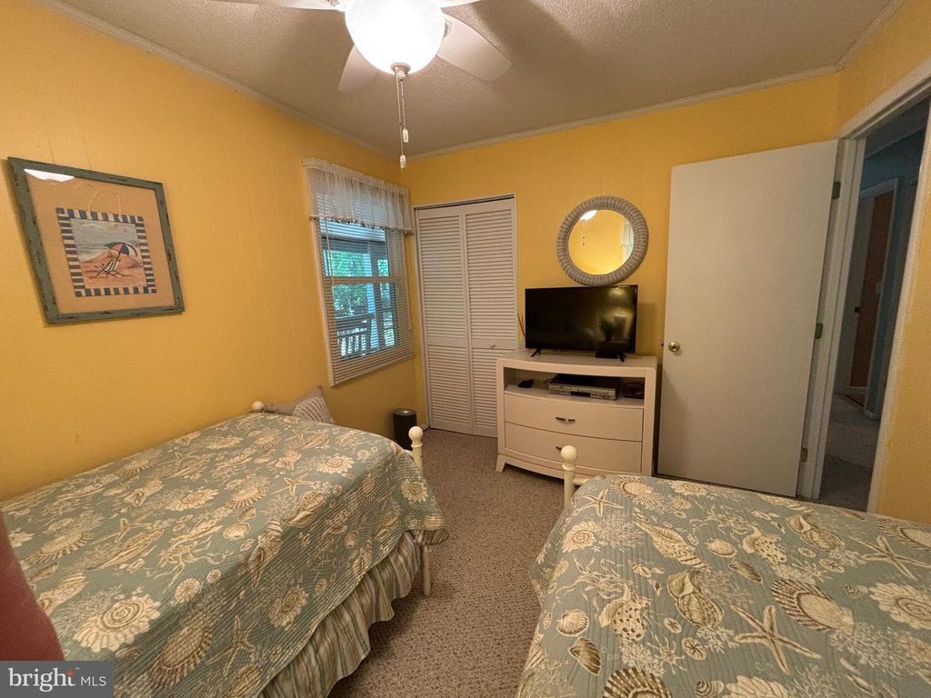 Image 24 of property listing at 126 CAMELOT CIR, Ocean Pines, MD 21811