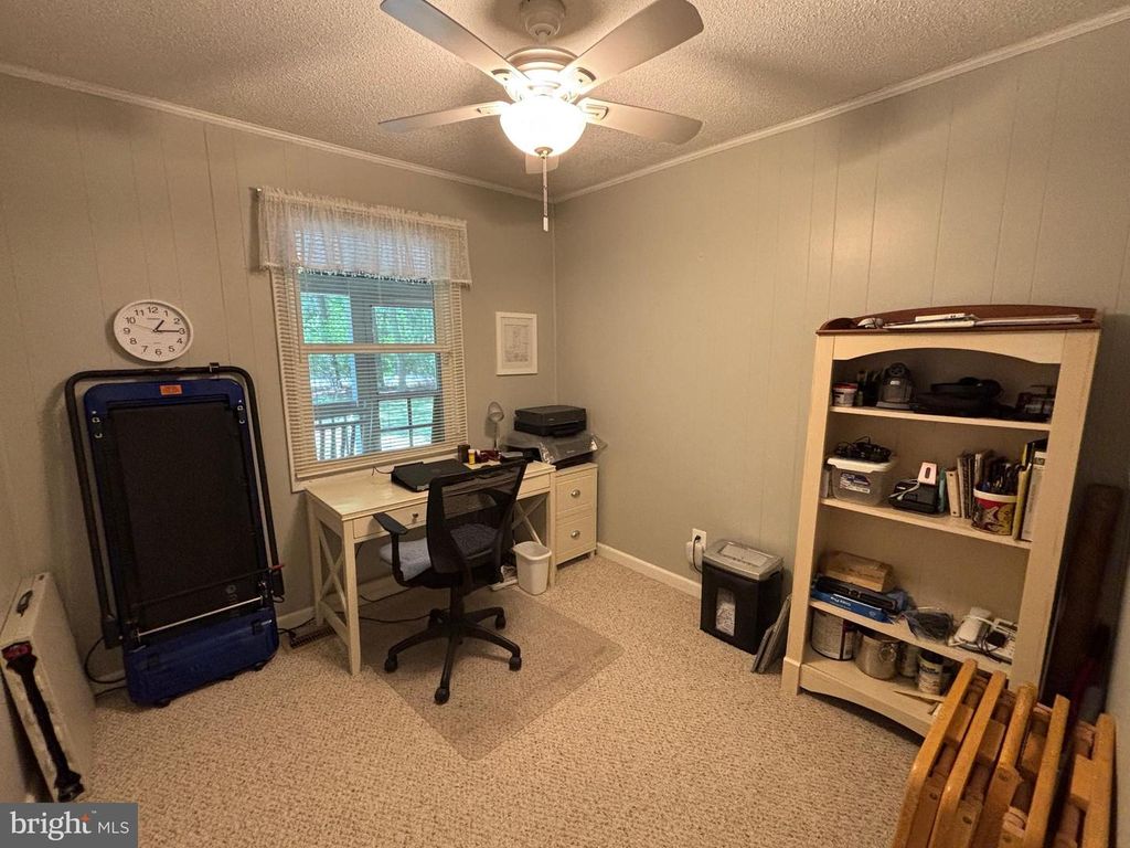 Image 27 of property listing at 126 CAMELOT CIR, Ocean Pines, MD 21811