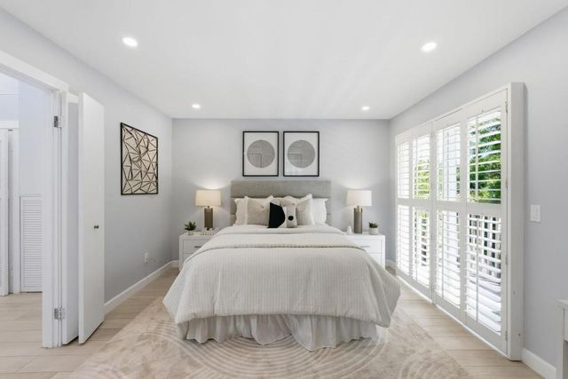 135 Vista Del Lago, Los Gatos, CA 95032