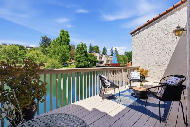 135 Vista Del Lago, Los Gatos, CA 95032