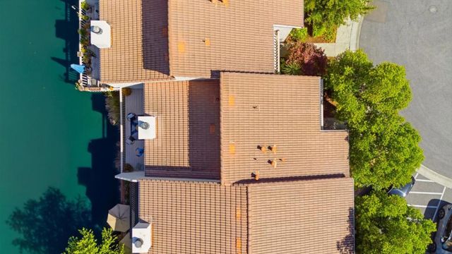 135 Vista Del Lago, Los Gatos, CA 95032