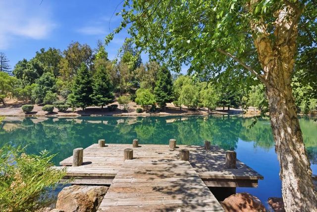 135 Vista Del Lago, Los Gatos, CA 95032