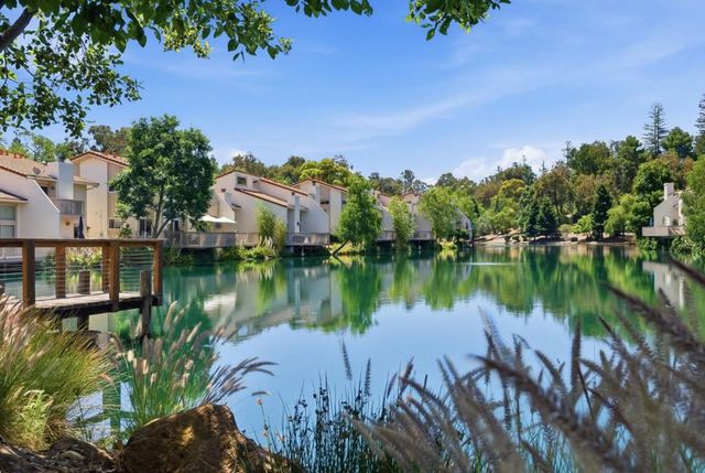 135 Vista Del Lago, Los Gatos, CA 95032