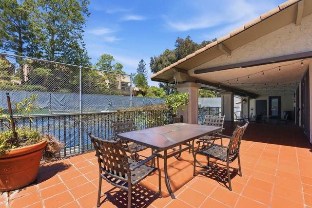 135 Vista Del Lago, Los Gatos, CA 95032