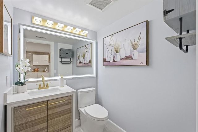 135 Vista Del Lago, Los Gatos, CA 95032