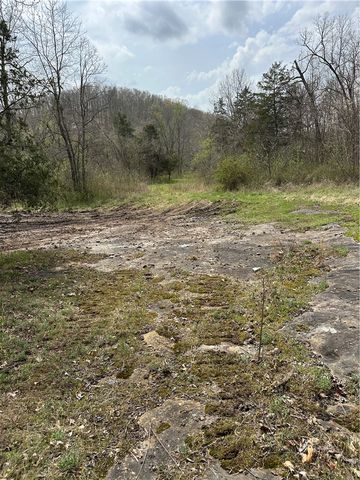 Madison CR 8515, Rogers, AR 72756