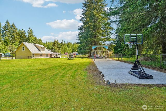6118 180th Place NW, Stanwood, WA 98292