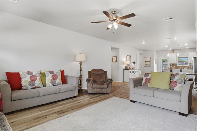 503 Remington Avenue, Jones, OK 73049