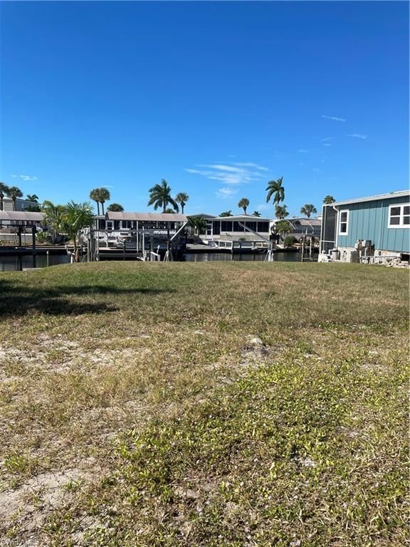 17720 Peppard DR, FORT MYERS BEACH, FL 33931 — photo 4
