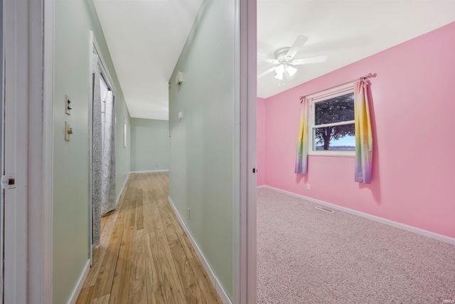 9819 Blake Road, Wadesville, IN 47638