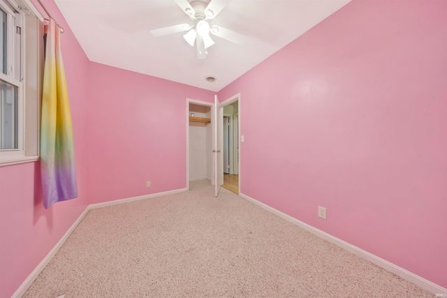 9819 Blake Road, Wadesville, IN 47638