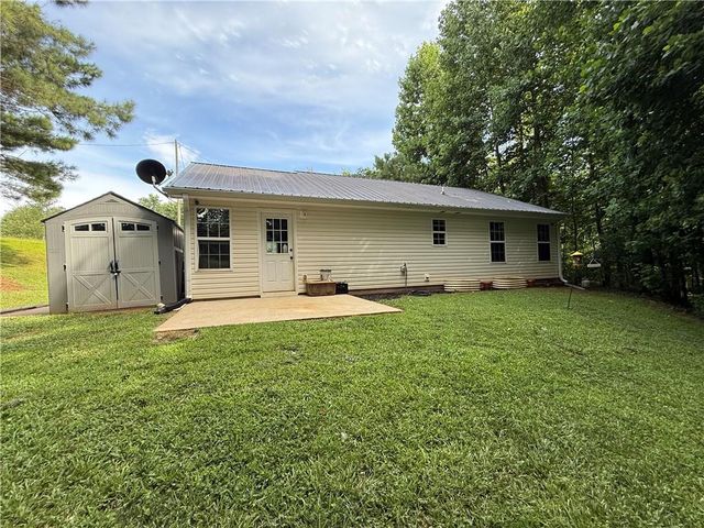 318 Thorn Thicket Way, Rockmart, GA 30153