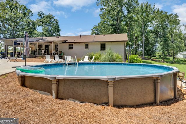 1675 Alcovy Trestle Road, Social Circle, GA 30025