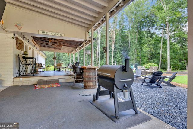 1675 Alcovy Trestle Road, Social Circle, GA 30025