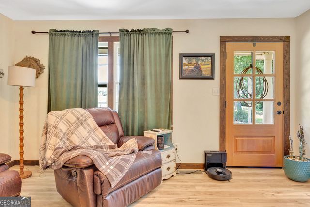 1675 Alcovy Trestle Road, Social Circle, GA 30025