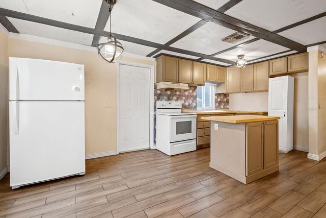 2526 26TH STREET S, St Petersburg, FL 33712