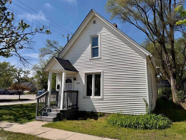 1217 Rawlins Street, Port Huron, MI 48060