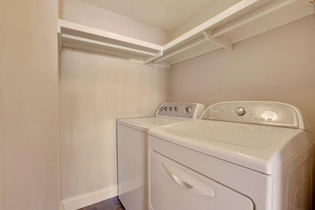 150 Maribeau NW Square, Atlanta, GA 30327