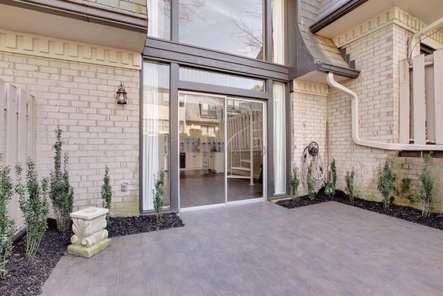 150 Maribeau NW Square, Atlanta, GA 30327