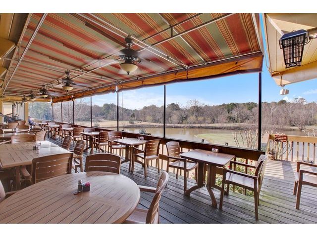 150 Maribeau NW Square, Atlanta, GA 30327