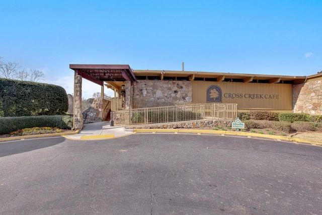 150 Maribeau NW Square, Atlanta, GA 30327