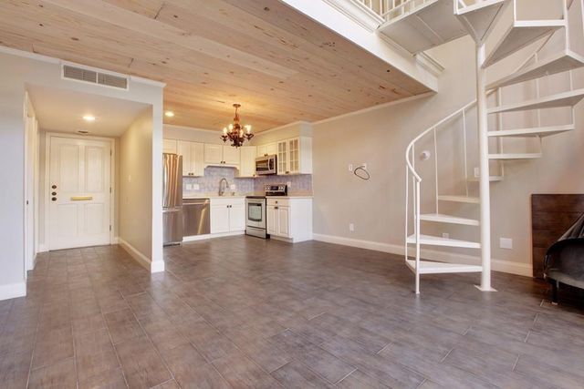 150 Maribeau NW Square, Atlanta, GA 30327