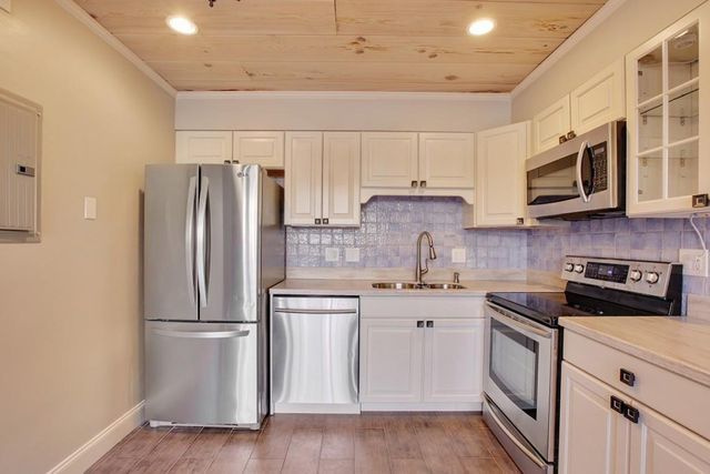 150 Maribeau NW Square, Atlanta, GA 30327