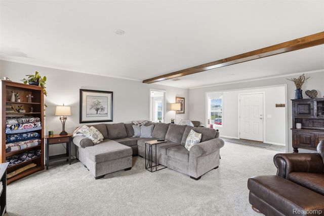 11197 Dogwood Court, Green Oak Township, MI 48178