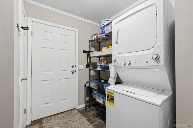 11197 Dogwood Court, Green Oak Township, MI 48178