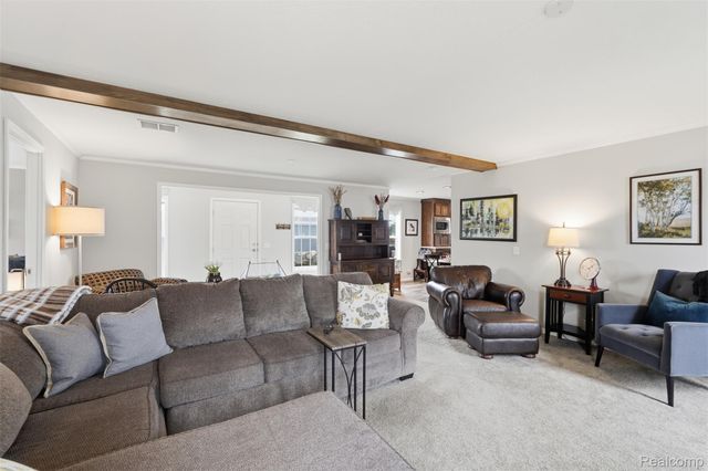 11197 Dogwood Court, Green Oak Township, MI 48178