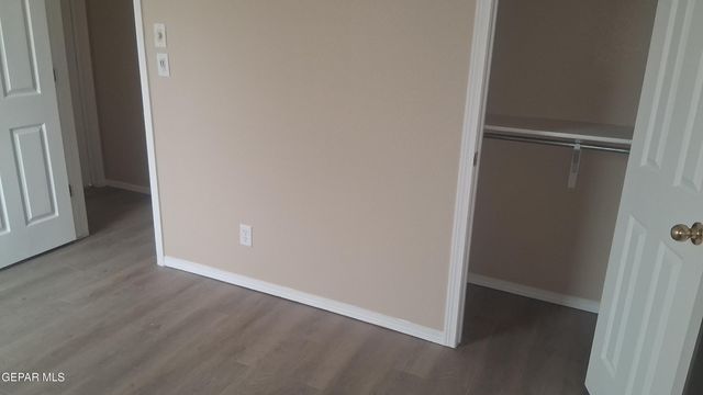 11940 JIM WEBB Drive, El Paso, TX 79934