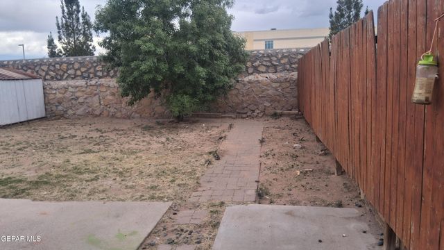 11940 JIM WEBB Drive, El Paso, TX 79934